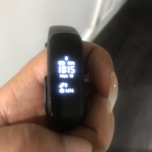 Samsung Galaxy fit watch